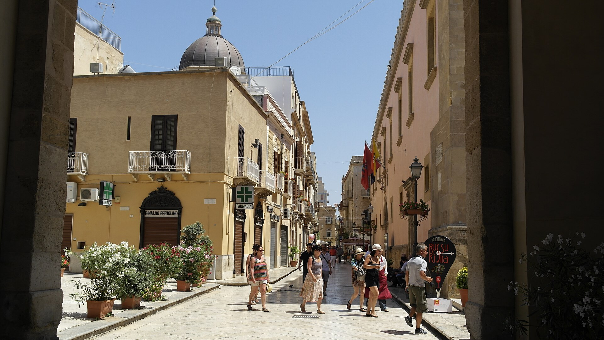 Una via del centro storico di Marsala